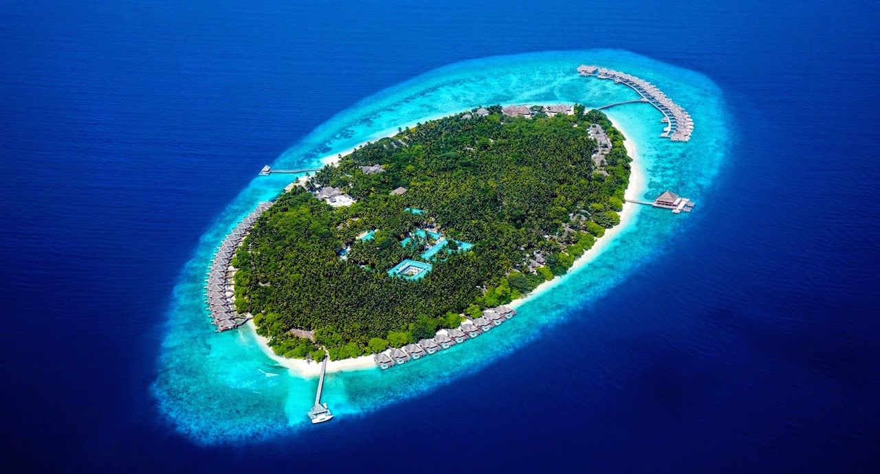 Aerial view, Dusit Thani Maldives