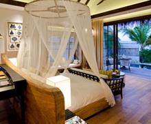 Two Bedroom Beach Villa with Pool Sunrise, Jumeirah Vittaveli