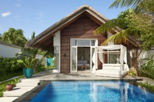 Deluxe Beach Sunrise Villa at Fairmont Maldives Sirru Fen Fushi