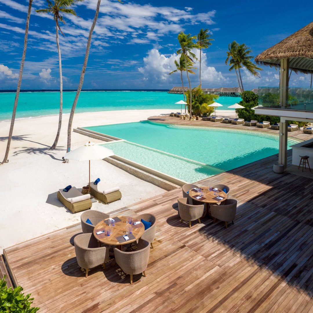 Pool Bar Baglioni Resort Maldives