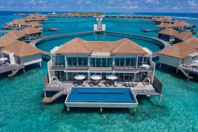 Presidential Water Villa - Radisson Blu Maldives